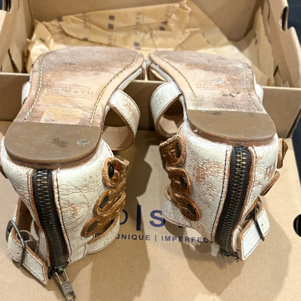 Bed Stu Cream and Tan Sandals - Picture 12 of 15